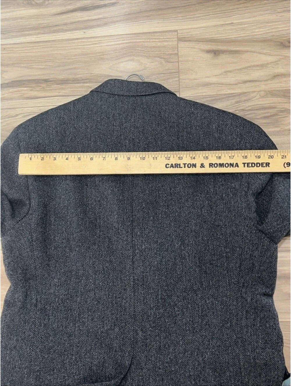 Vintage Brooks Brother 346 Dark Gray Herringbone 44S Men’s Blazer Sports Coat
